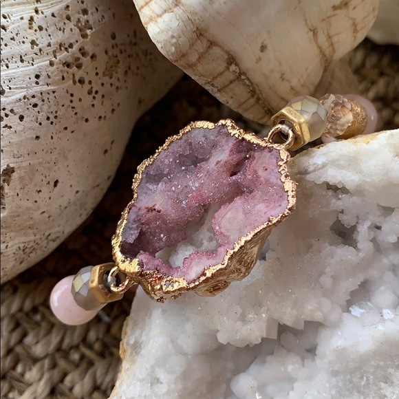 🌅14 K Rosy Authentic Druzy & Crystal🌅 - Picture 5 of 9